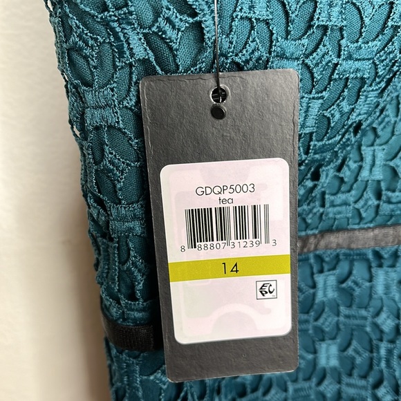 Guess teal strappy dress crochet lace overlay knee length special occasion sz 14 - Picture 6 of 15
